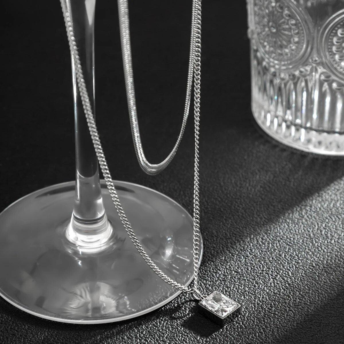 SEVERANT CONJUNTO